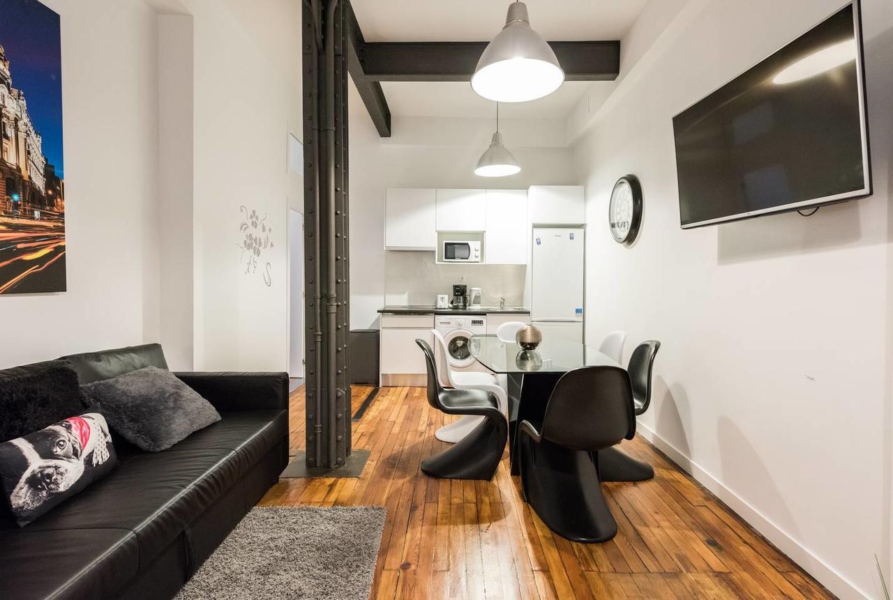 M&F Gran Via 3 Hab Apartment Madrid Exterior photo