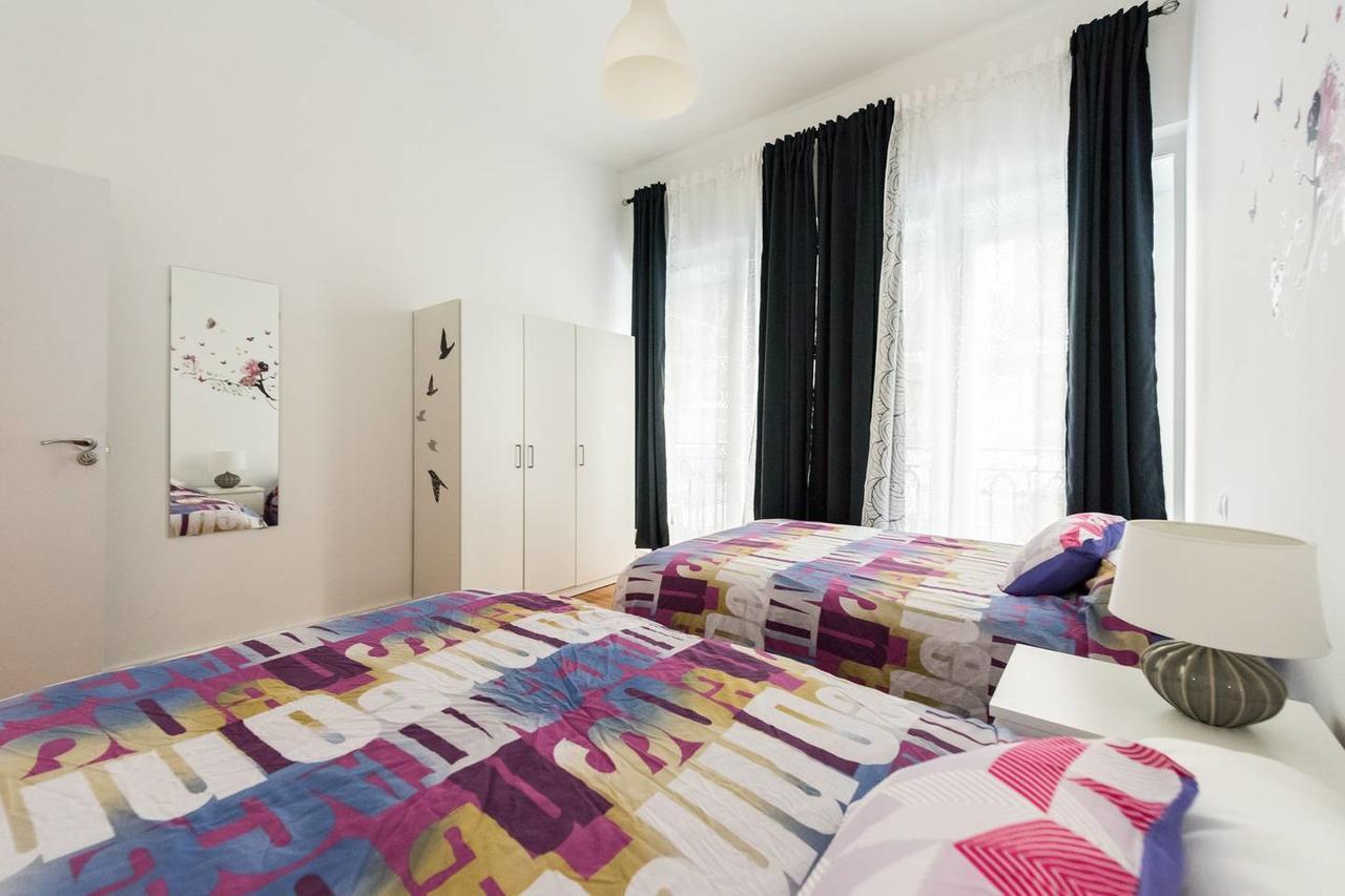 M&F Gran Via 3 Hab Apartment Madrid Exterior photo