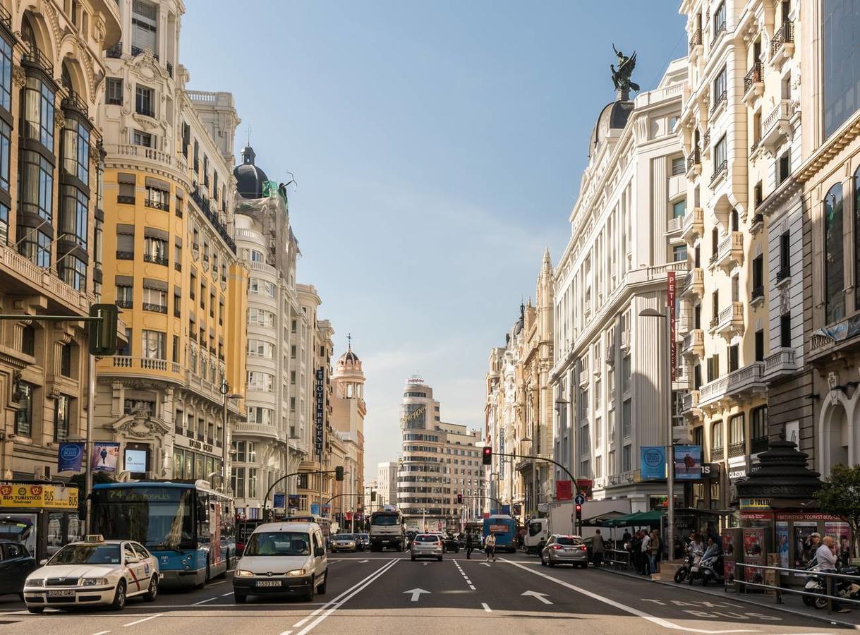 M&F Gran Via 3 Hab Apartment Madrid Exterior photo